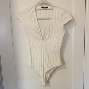 Cream Ribbed short sleeve bodysuit